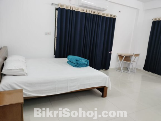 Modern Luxury 3-Bedroom Apartment in Bashundhara R/A